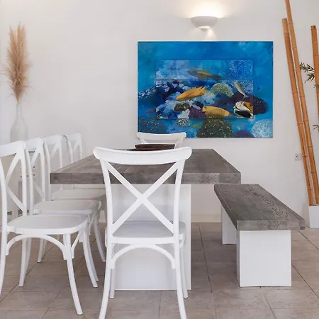 Baos Pool Вилла *