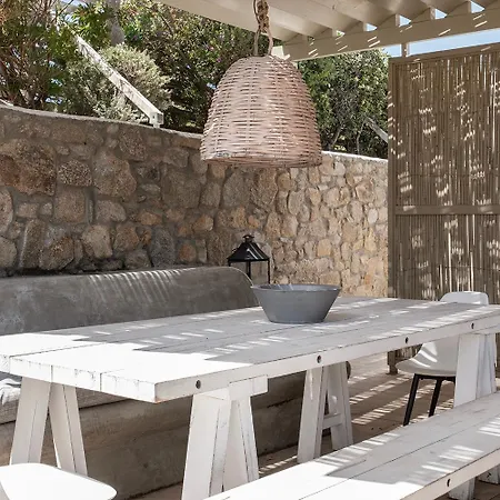 Baos Pool Вилла