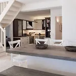Baos Pool Willa Mykonos Town