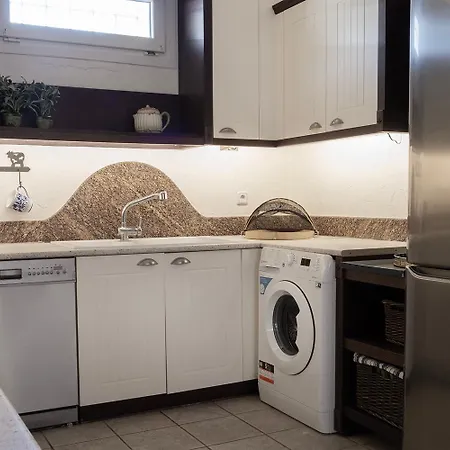 Baos Pool * Mykonos Town