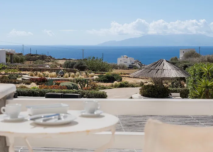 Baos Pool * Mykonos Town